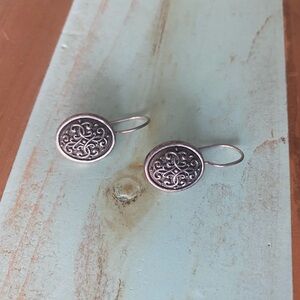 Sterling silver earrings with scroll work design 925